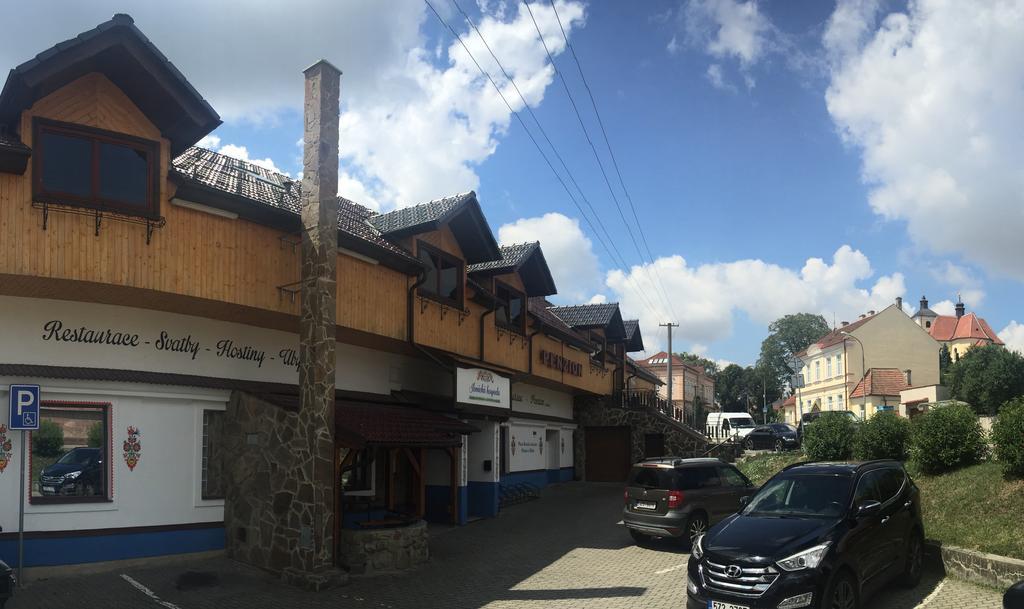 Penzion U Holuba Hradčovice Dış mekan fotoğraf