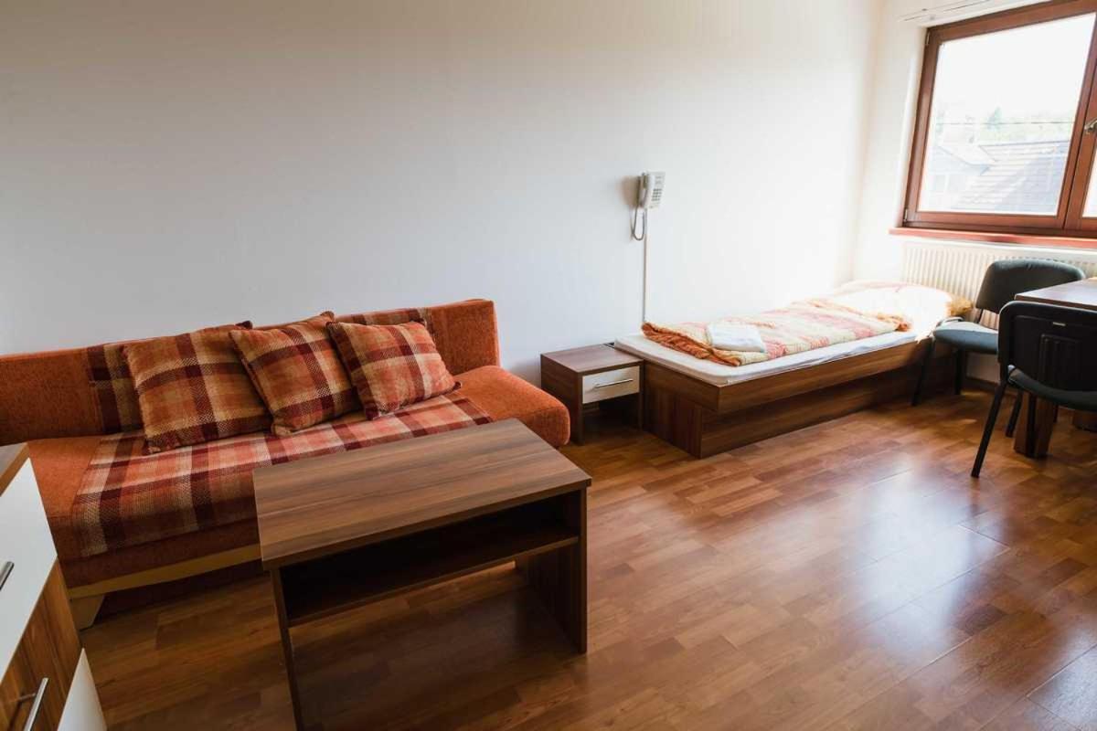 Penzion U Holuba Hradčovice Dış mekan fotoğraf