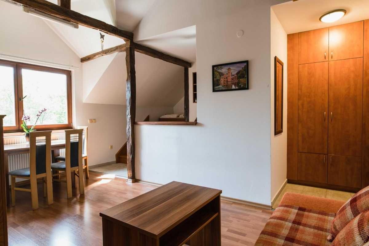 Penzion U Holuba Hradčovice Dış mekan fotoğraf